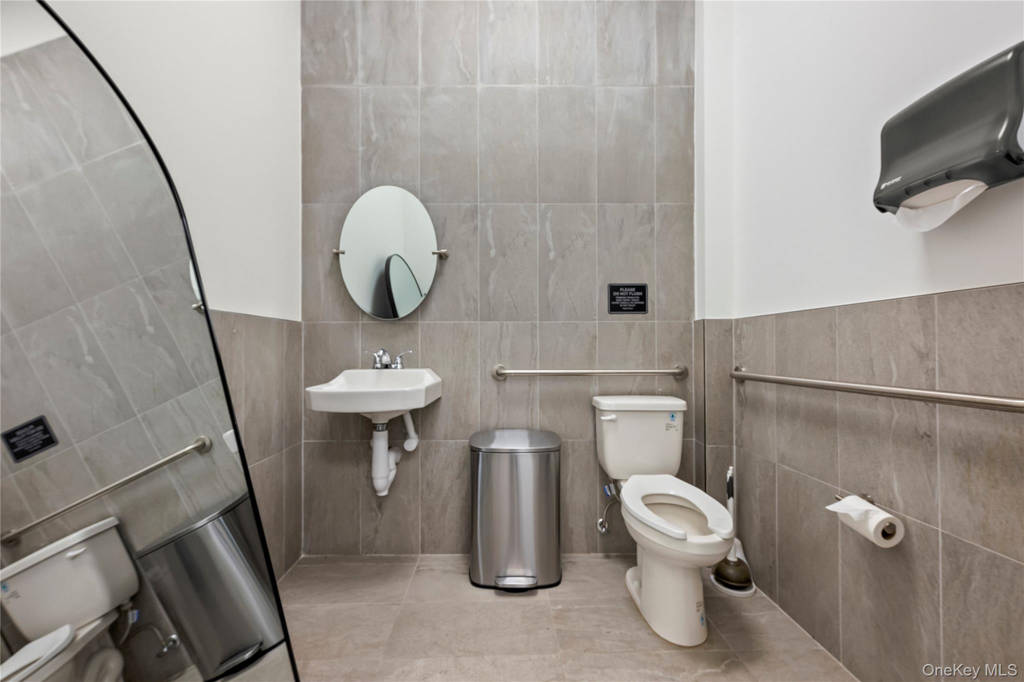 #15 photo, 3173 Long Beach Road, Oceanside , NY 11572