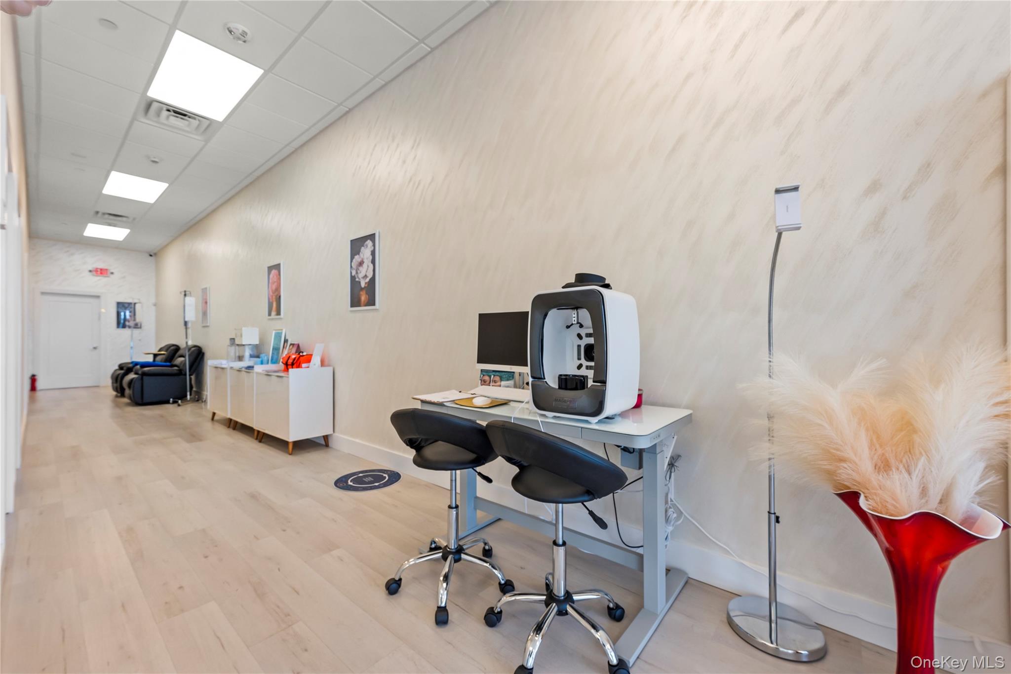 #8 photo, 3173 Long Beach Road, Oceanside , NY 11572