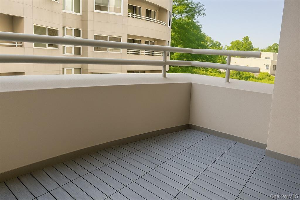 #12 photo, 100 Cuttermill Road, Great Neck , NY 11021