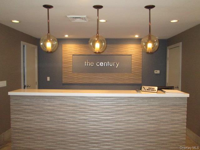 #2 photo, 100 Cuttermill Road, Great Neck , NY 11021