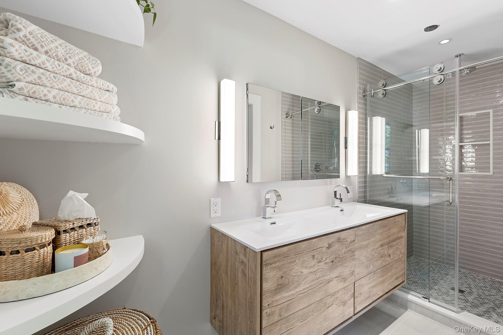 #17 photo, 60 Franklin Avenue, Quiogue , NY 11978