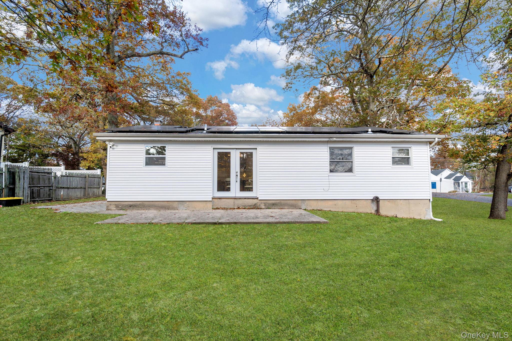 #20 photo, 52 Maple Lane, Medford , NY 11763