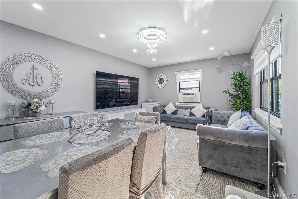 #5 photo, 217-08 73 Avenue, Bayside , NY 11364