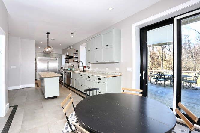 #7 photo, 247 Cherry Lane, Suffern , NY 10901