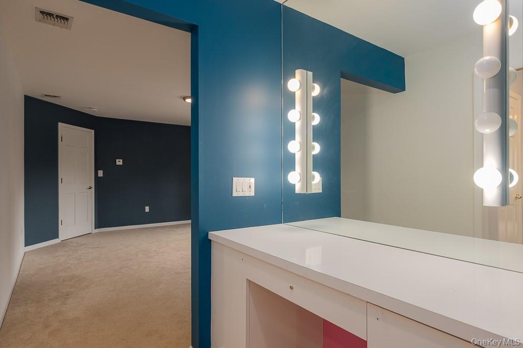 #13 photo, 185 Spook Rock Road, Suffern , NY 10901