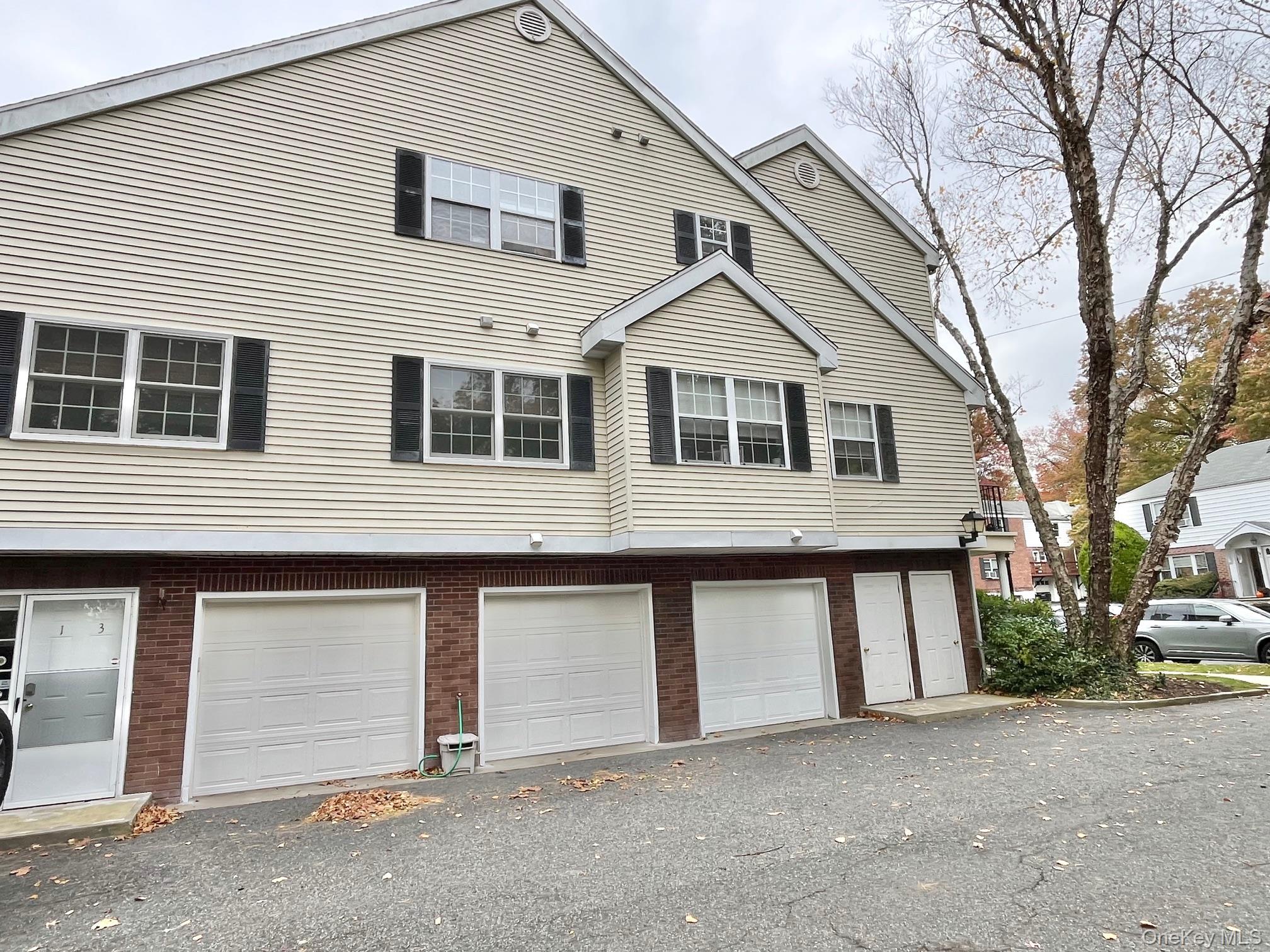 #4 photo, 599 Midland Avenue, Rye , NY 10580