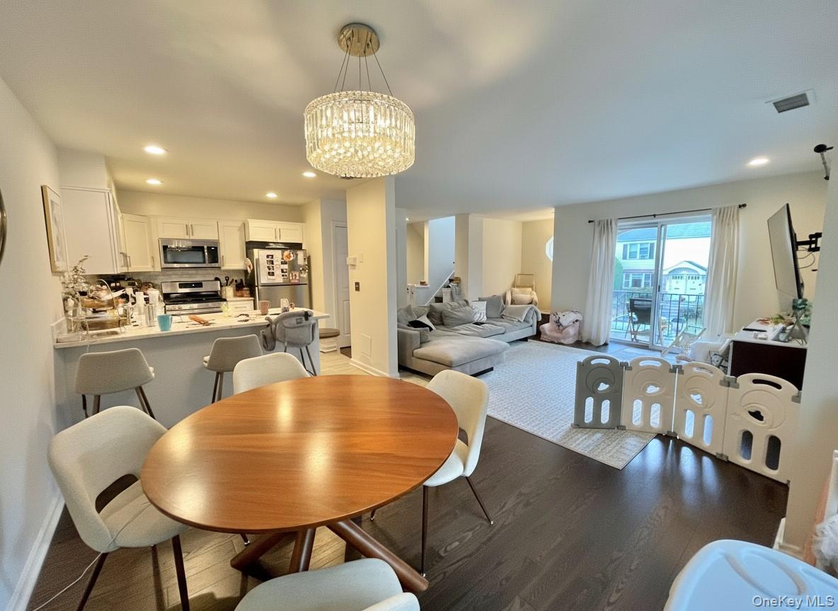 #5 photo, 599 Midland Avenue, Rye , NY 10580