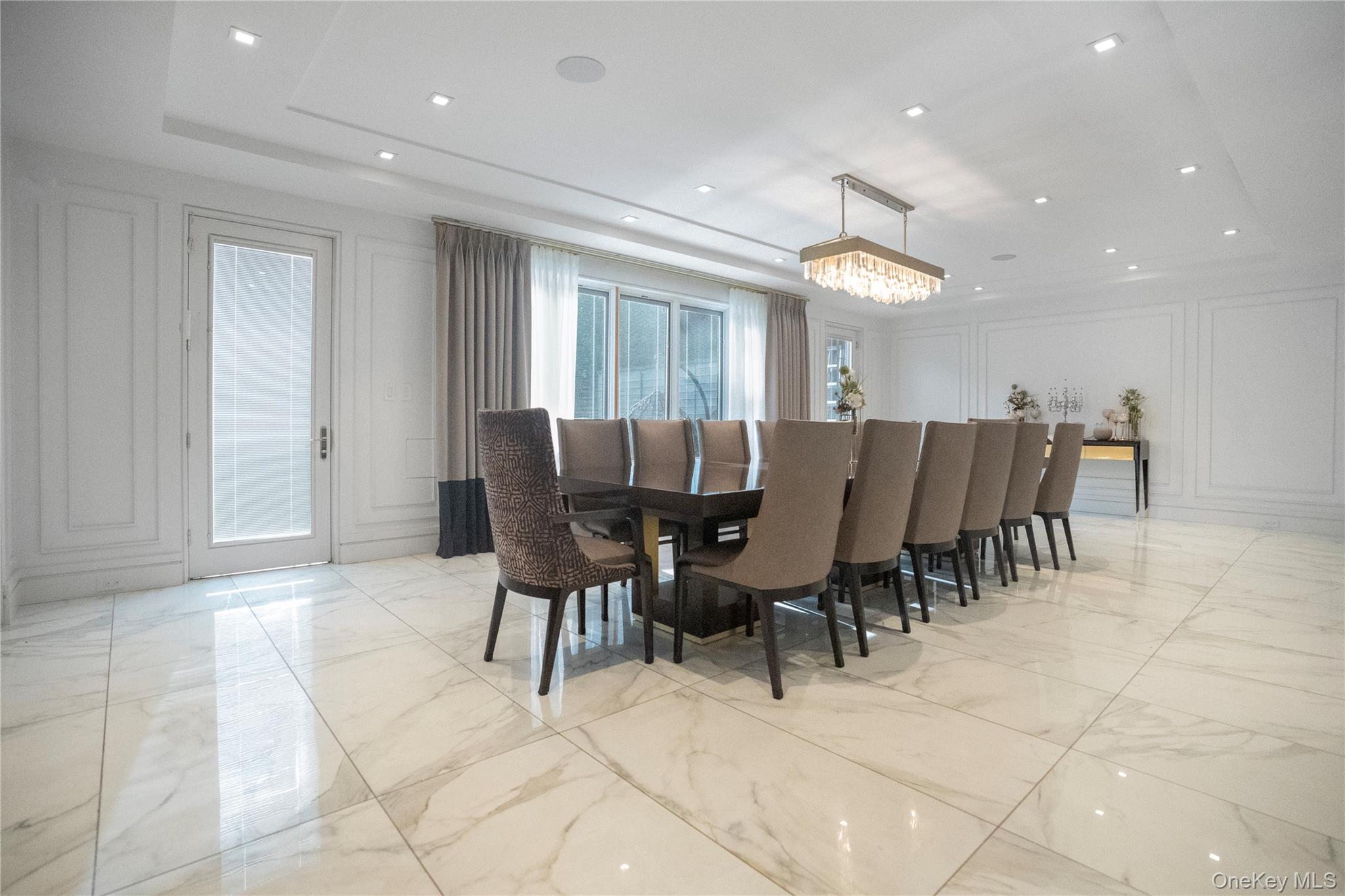 #10 photo, 570 Bedford Avenue, Brooklyn , NY 11249