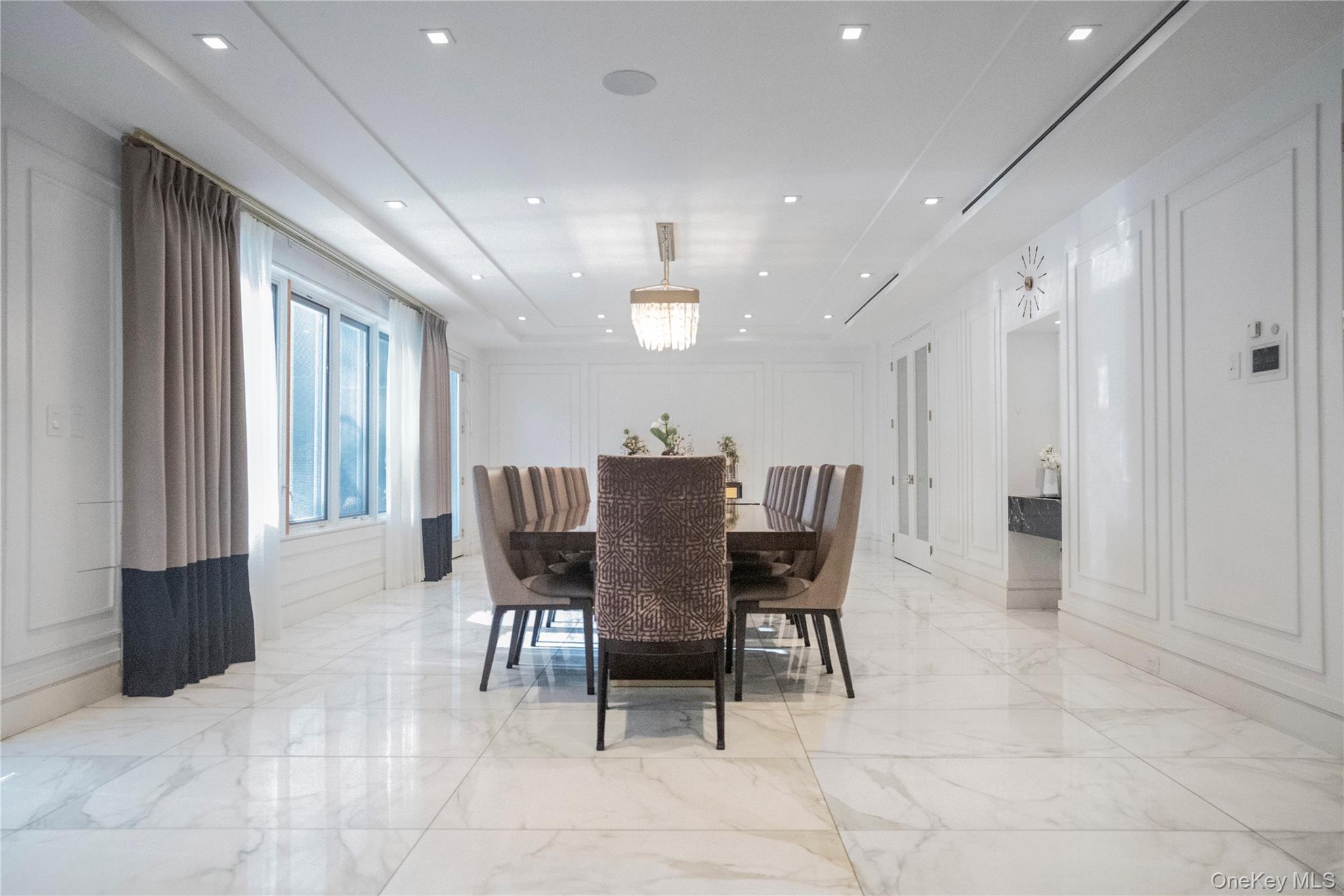 #7 photo, 570 Bedford Avenue, Brooklyn , NY 11249