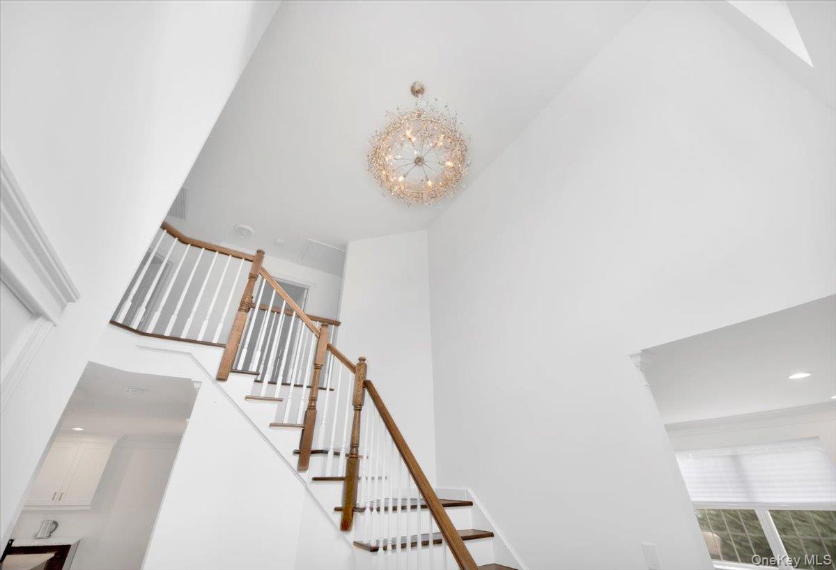 #17 photo, 46 Columbus Avenue, Valhalla , NY 10595