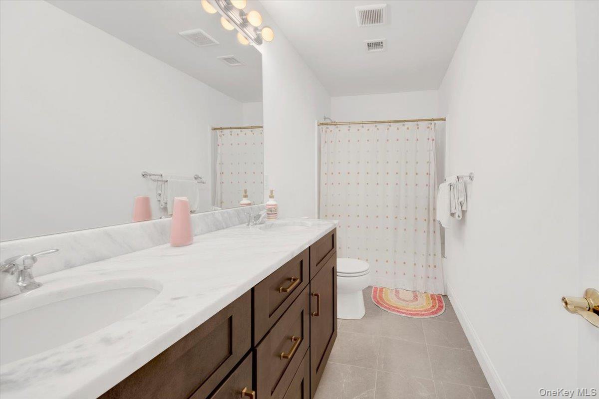 #20 photo, 46 Columbus Avenue, Valhalla , NY 10595