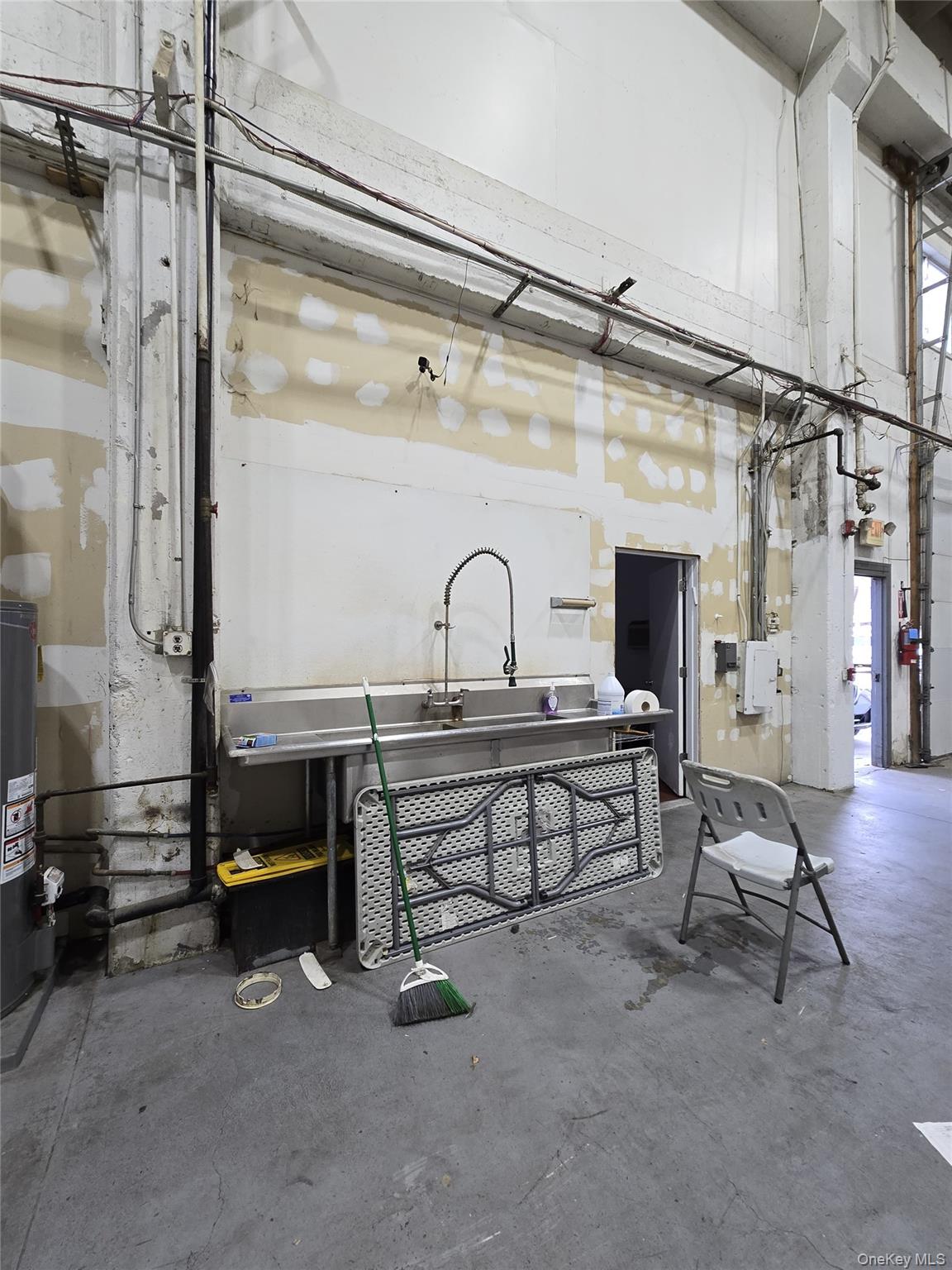 #15 photo, 143 W Route 59, Hillburn , NY 10931