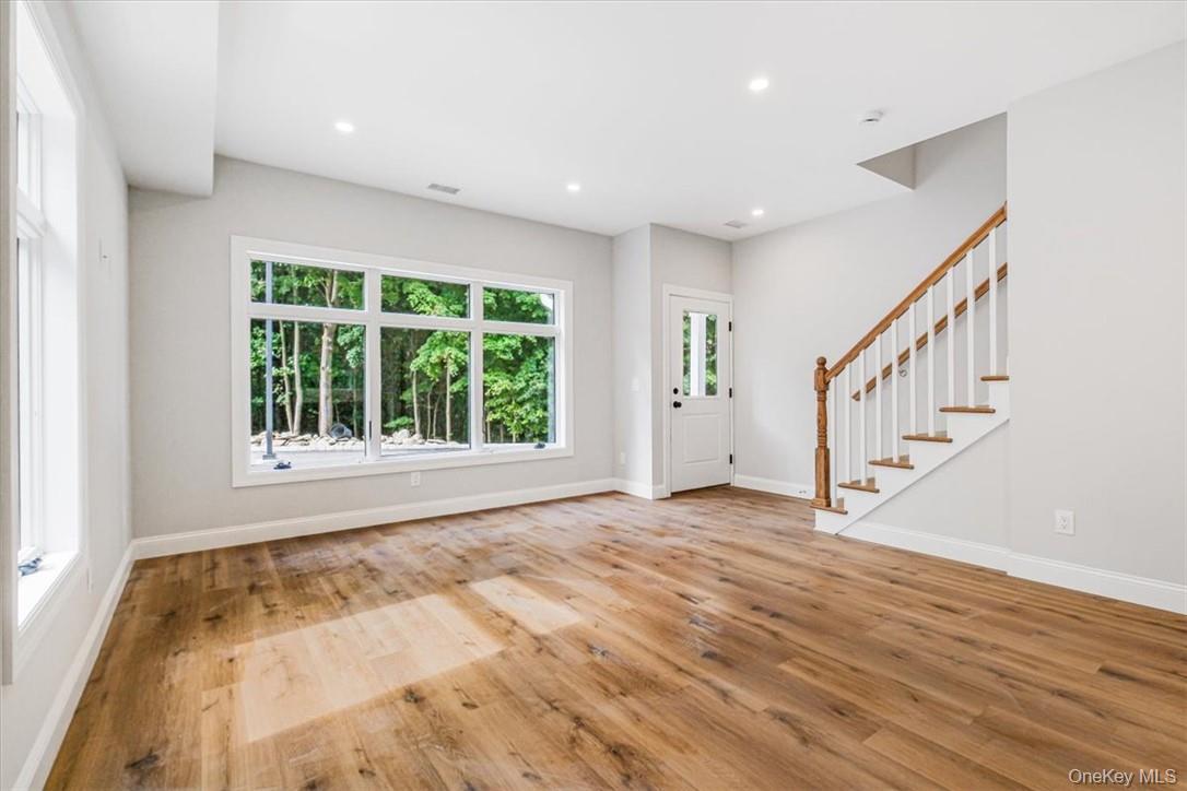 #3 photo, 125 Vail Avenue, Peekskill , NY 10566