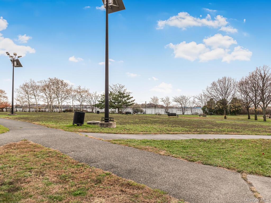 #18 photo, 197 Surf Drive, Bronx , NY 10473