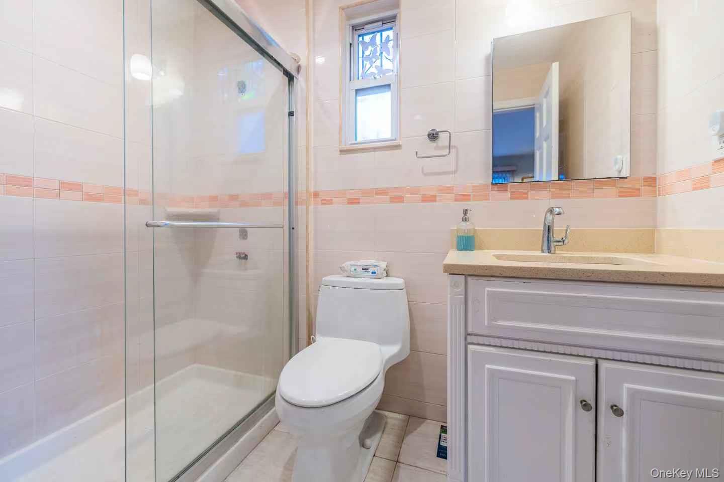 #18 photo, 75-23 196 Street, Fresh Meadows , NY 11366