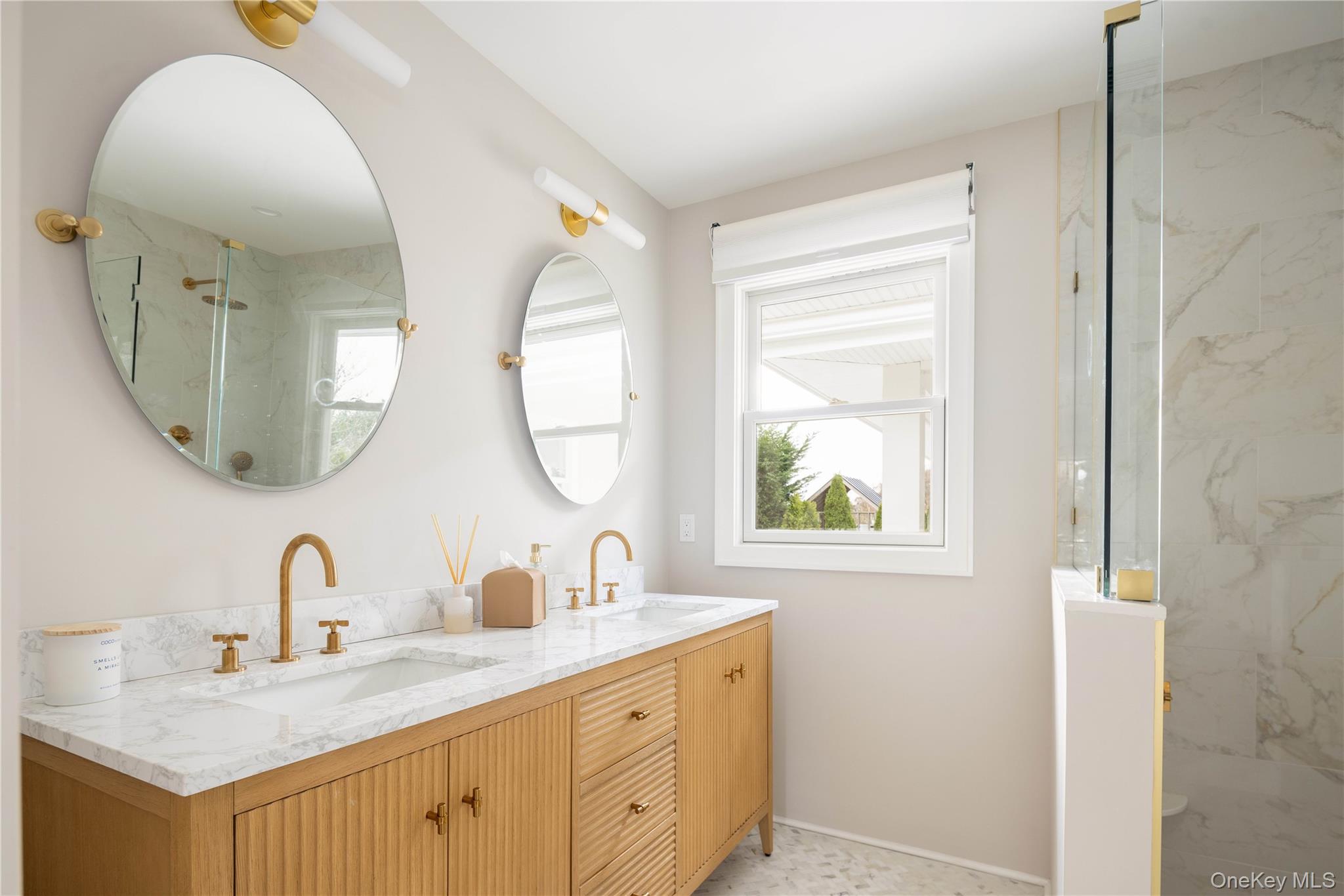 #12 photo, 1995 Ruth Road, Mattituck , NY 11952