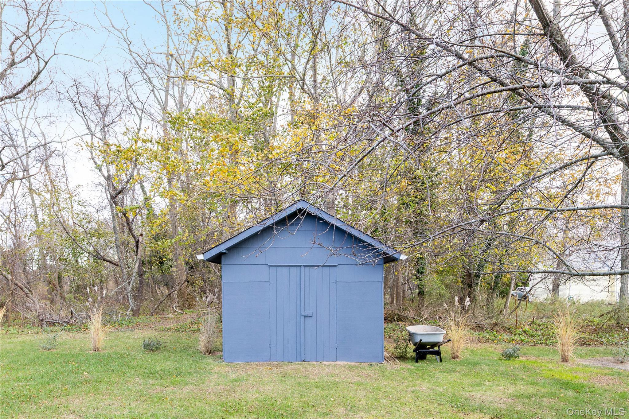 #20 photo, 1995 Ruth Road, Mattituck , NY 11952