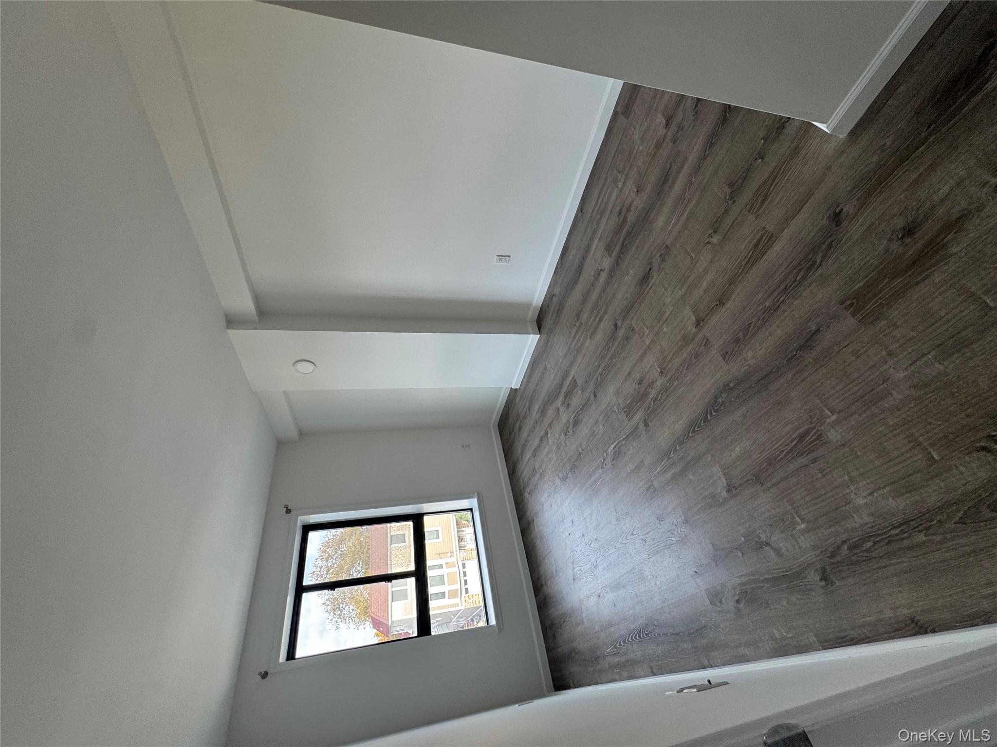 #5 photo, 214-10 15 Avenue, Bayside , NY 11360