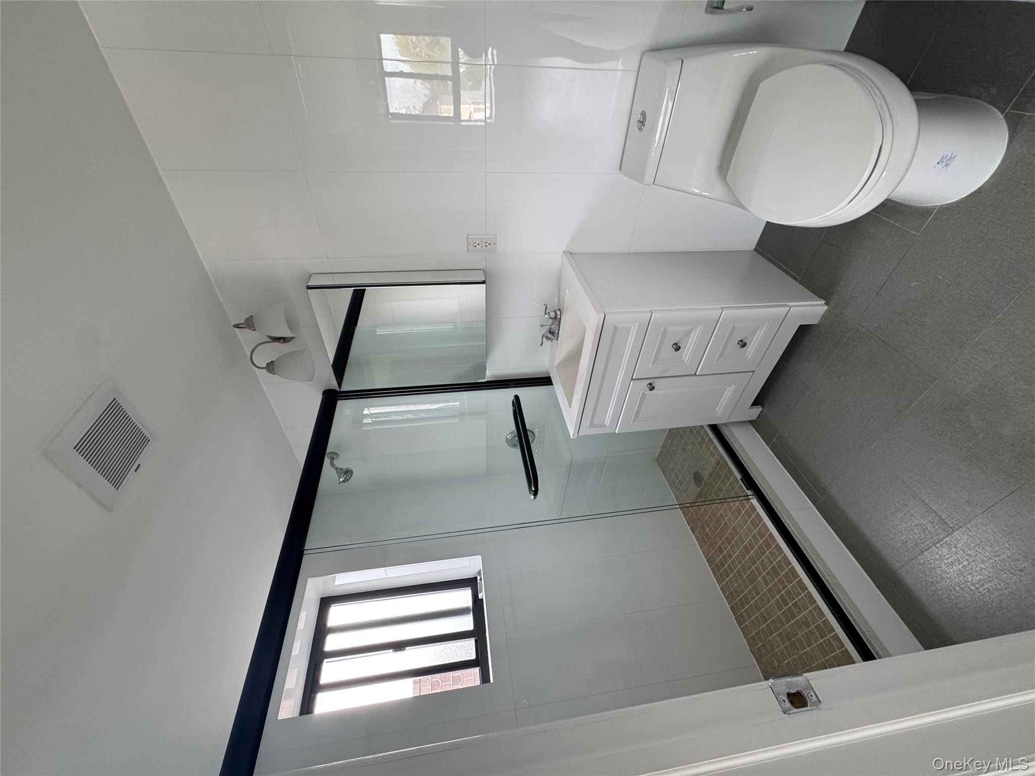 #8 photo, 214-10 15 Avenue, Bayside , NY 11360