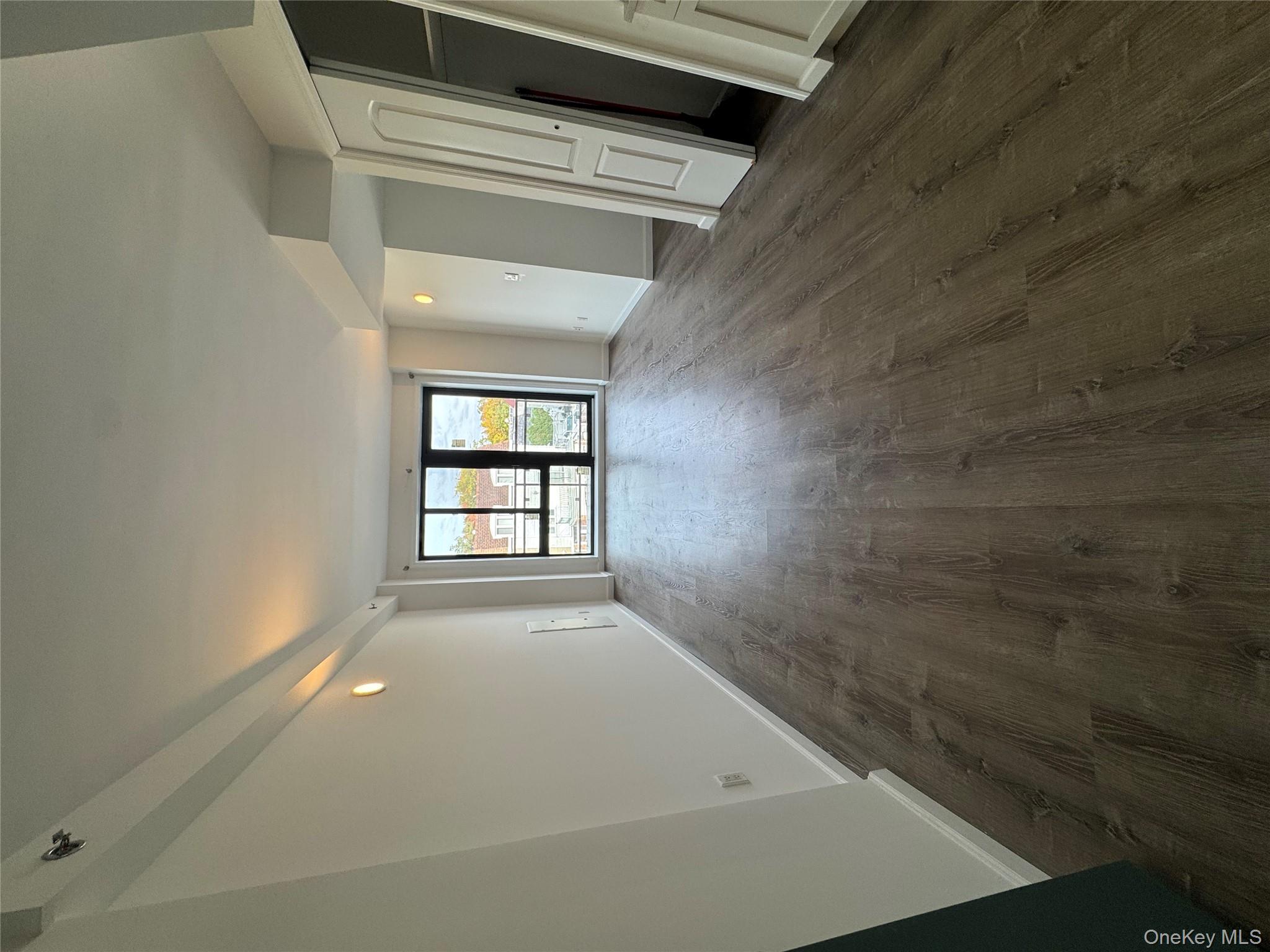 #9 photo, 214-10 15 Avenue, Bayside , NY 11360