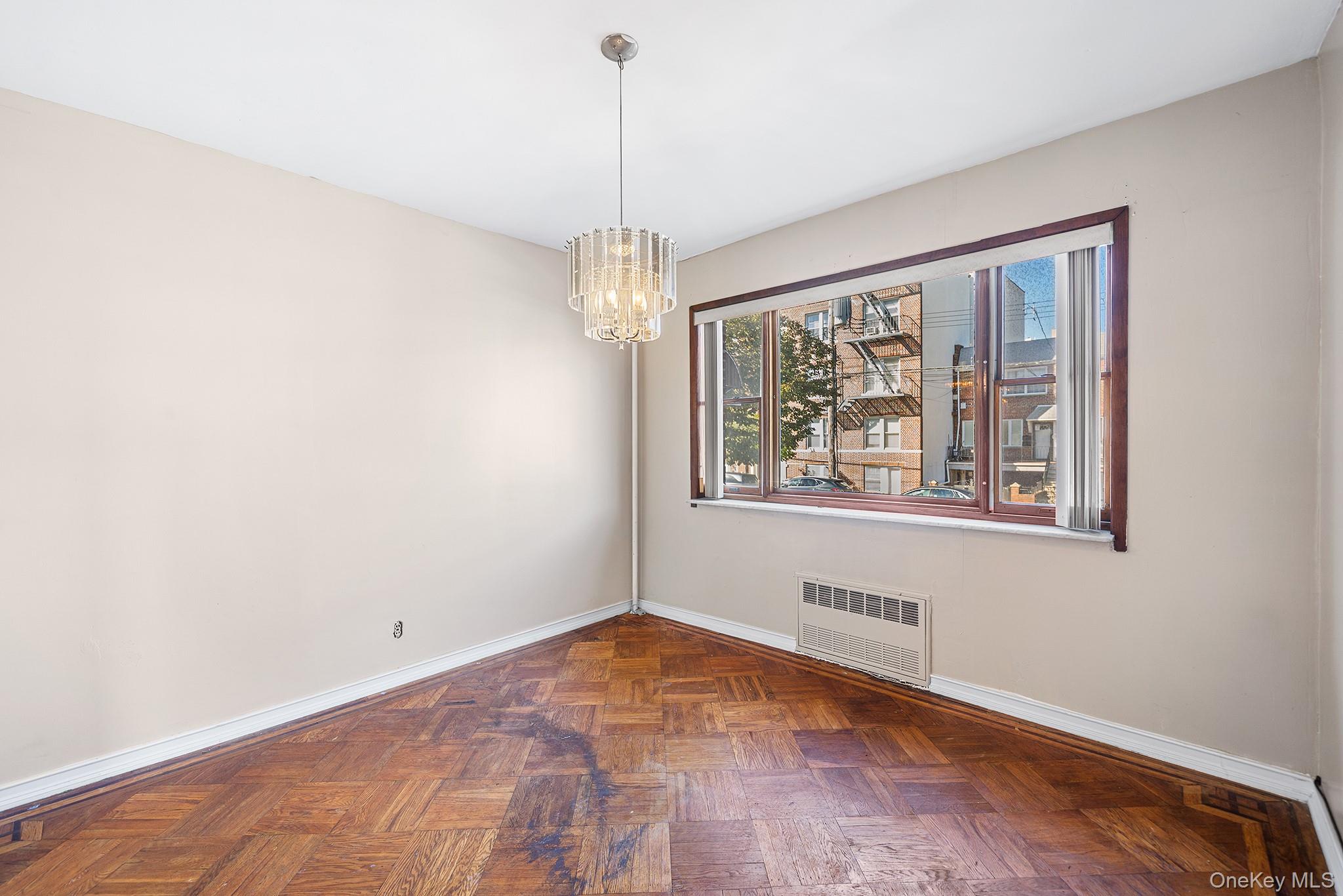 #5 photo, 6613 10th Avenue, Brooklyn , NY 11219
