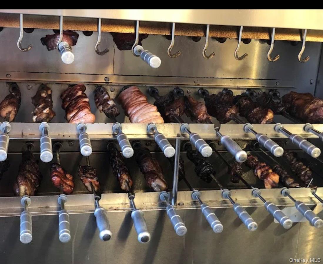 #8 photo, 80-26 Roosevelt Ave, Jackson Heights , NY 11372