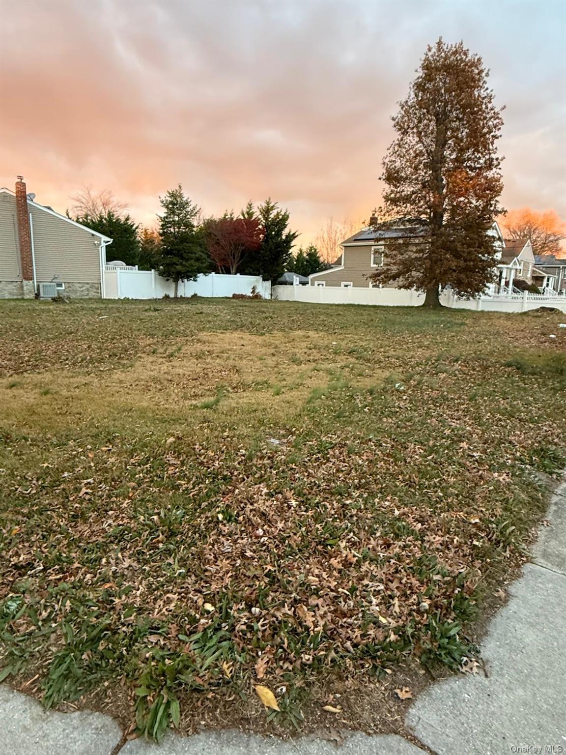 #3 photo, 3051 Grand Avenue, Baldwin , NY 11510