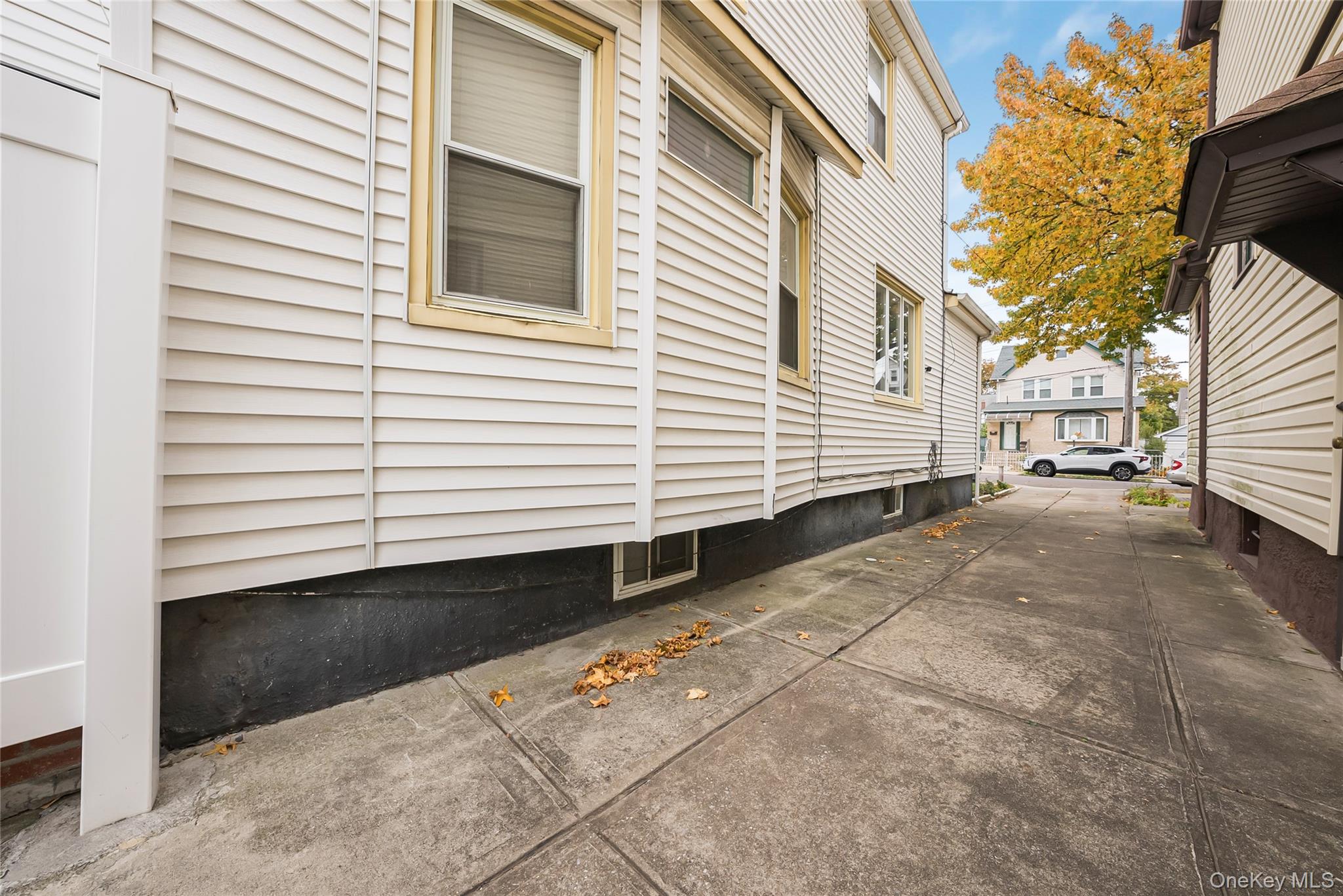 #4 photo, 11640 221st Street, Cambria Heights , NY 11411