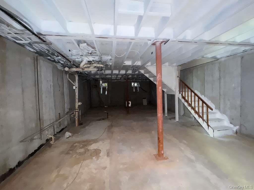 #11 photo, 2028 Story Avenue, Bronx , NY 10473