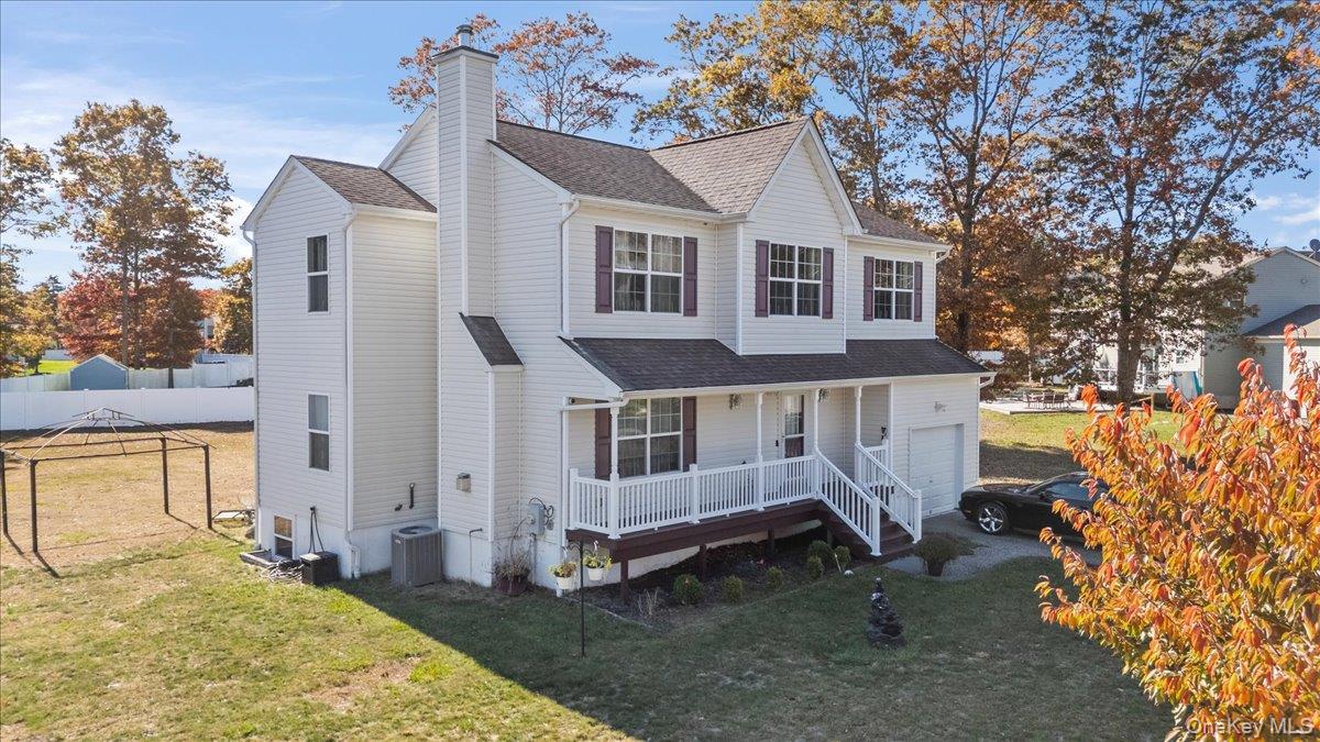 #19 photo, 64 E Margin Road, Ridge , NY 11961