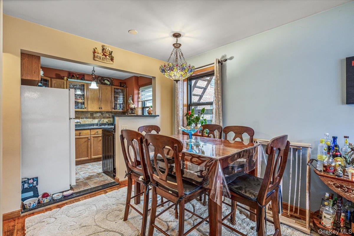 #6 photo, 218-12 43rd Avenue, Bayside , NY 11361