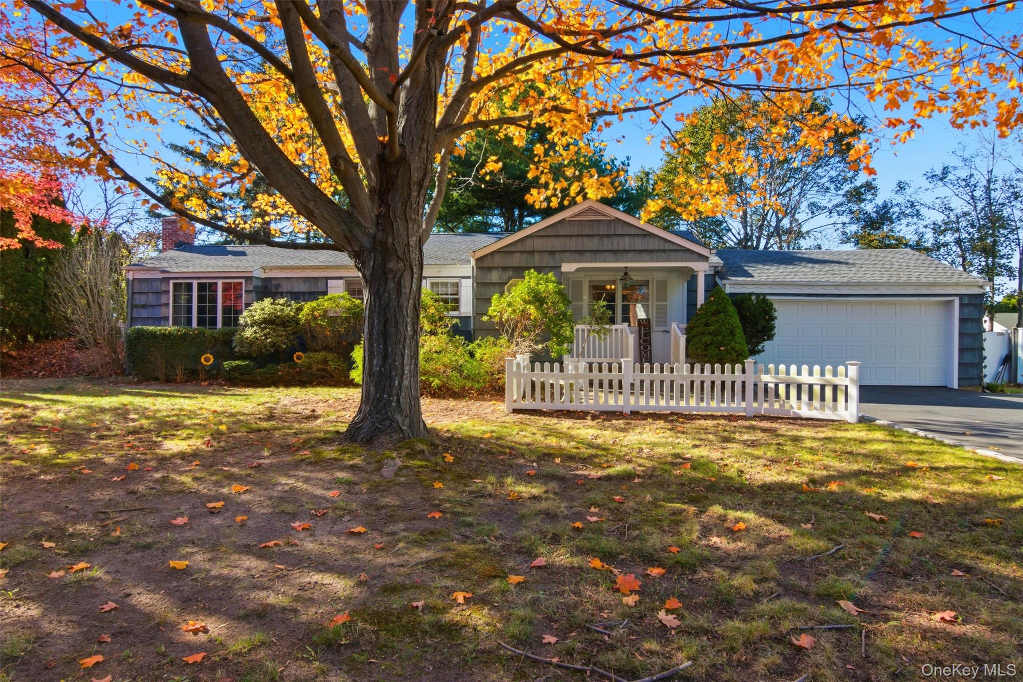 #2 photo, 70 Southern Boulevard, East Patchogue , NY 11772