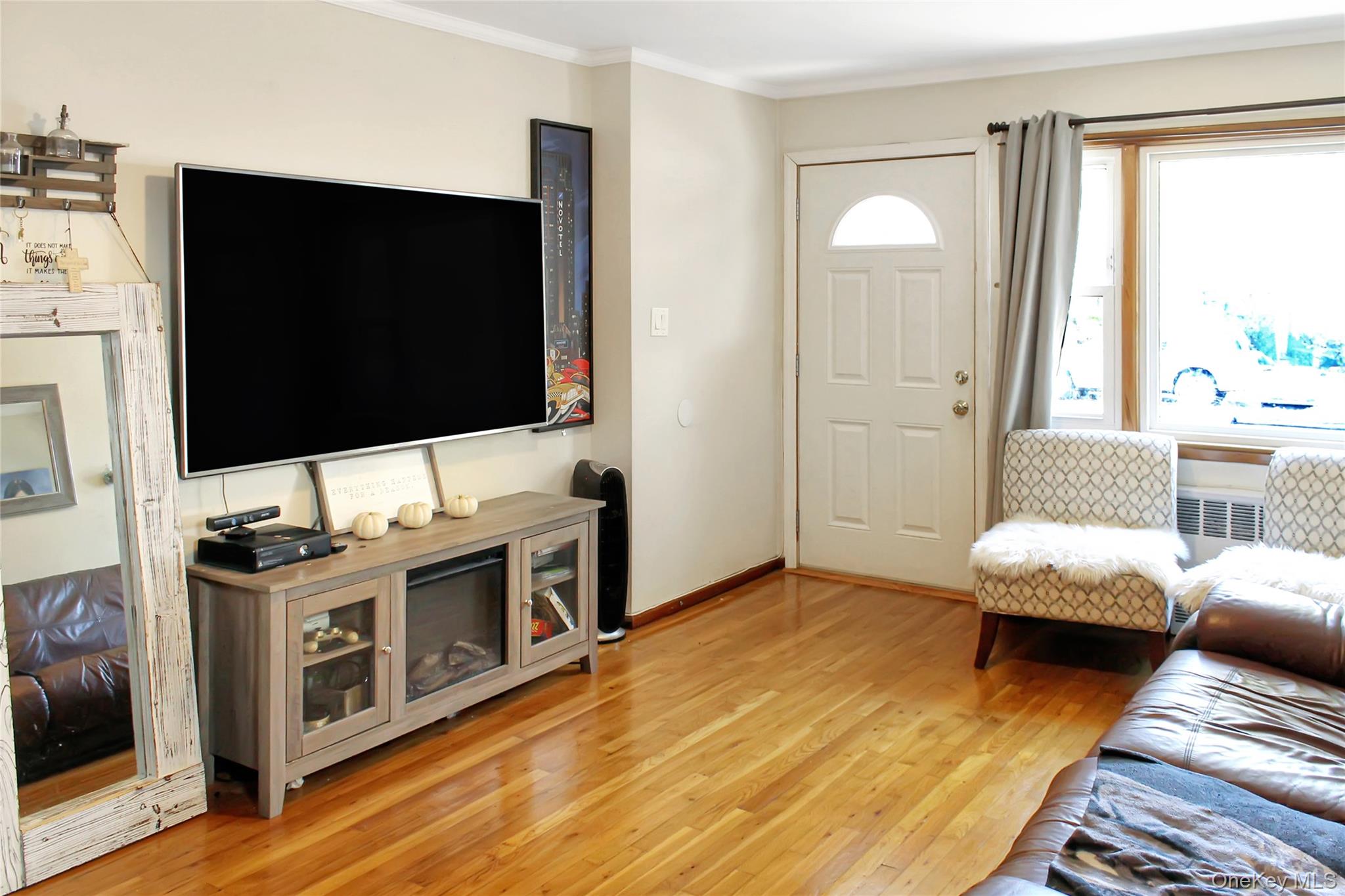 #4 photo, 234 Nassau Boulevard, Garden City , NY 11530