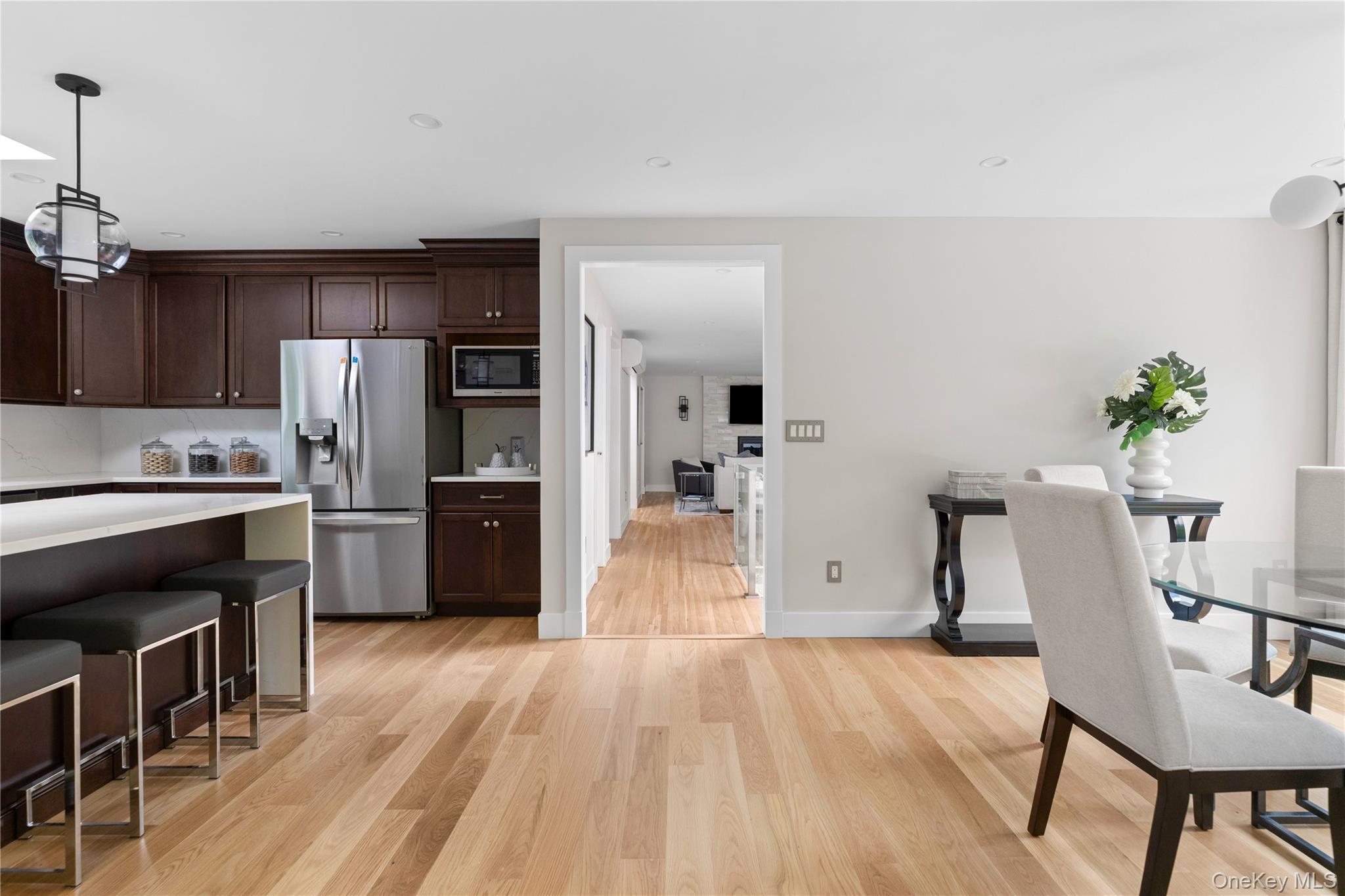 #16 photo, 25 Wood Road, Sands Point , NY 11050