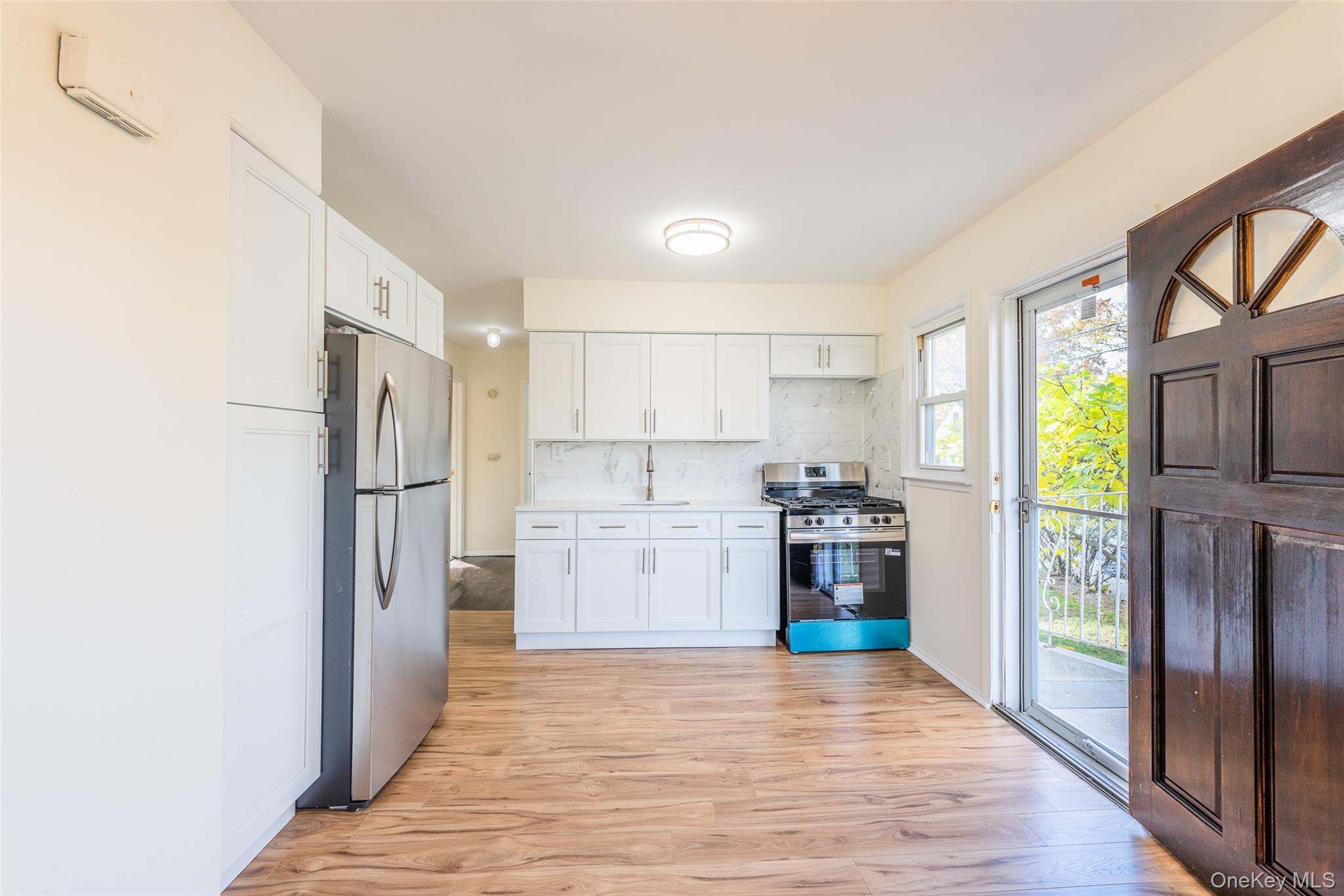 #16 photo, 76-04 167 Street, Fresh Meadows , NY 11366