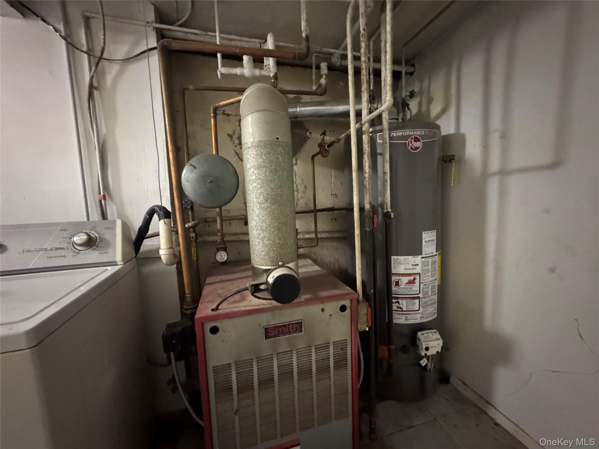 #7 photo, 76-04 167 Street, Fresh Meadows , NY 11366