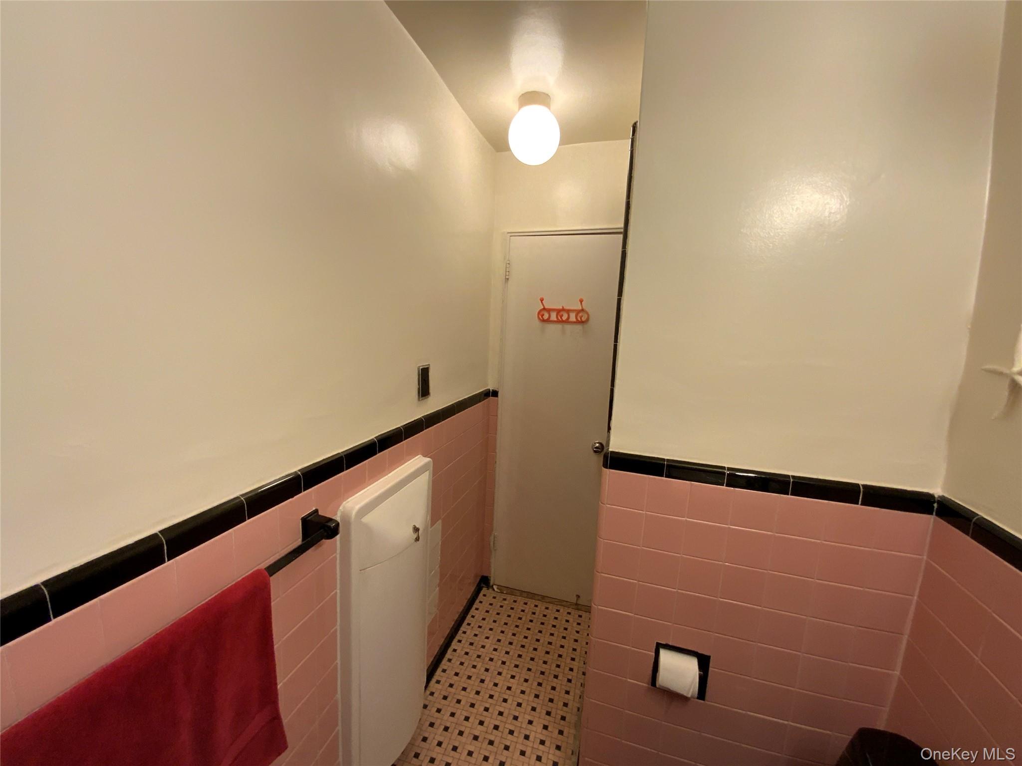 #19 photo, 14753 78th Avenue, Flushing , NY 11367