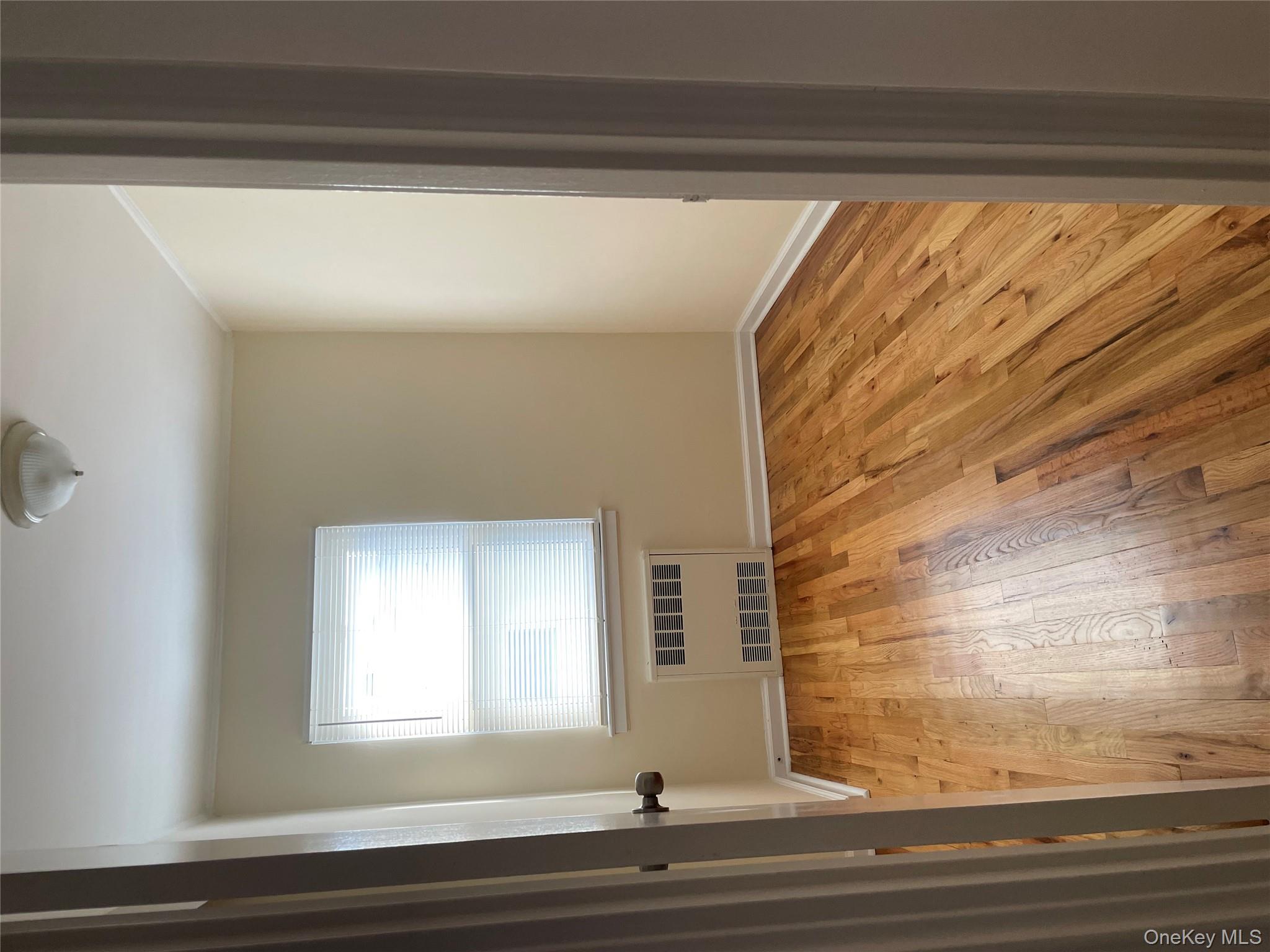 #10 photo, 4815 203rd Street, Oakland Gardens , NY 11364