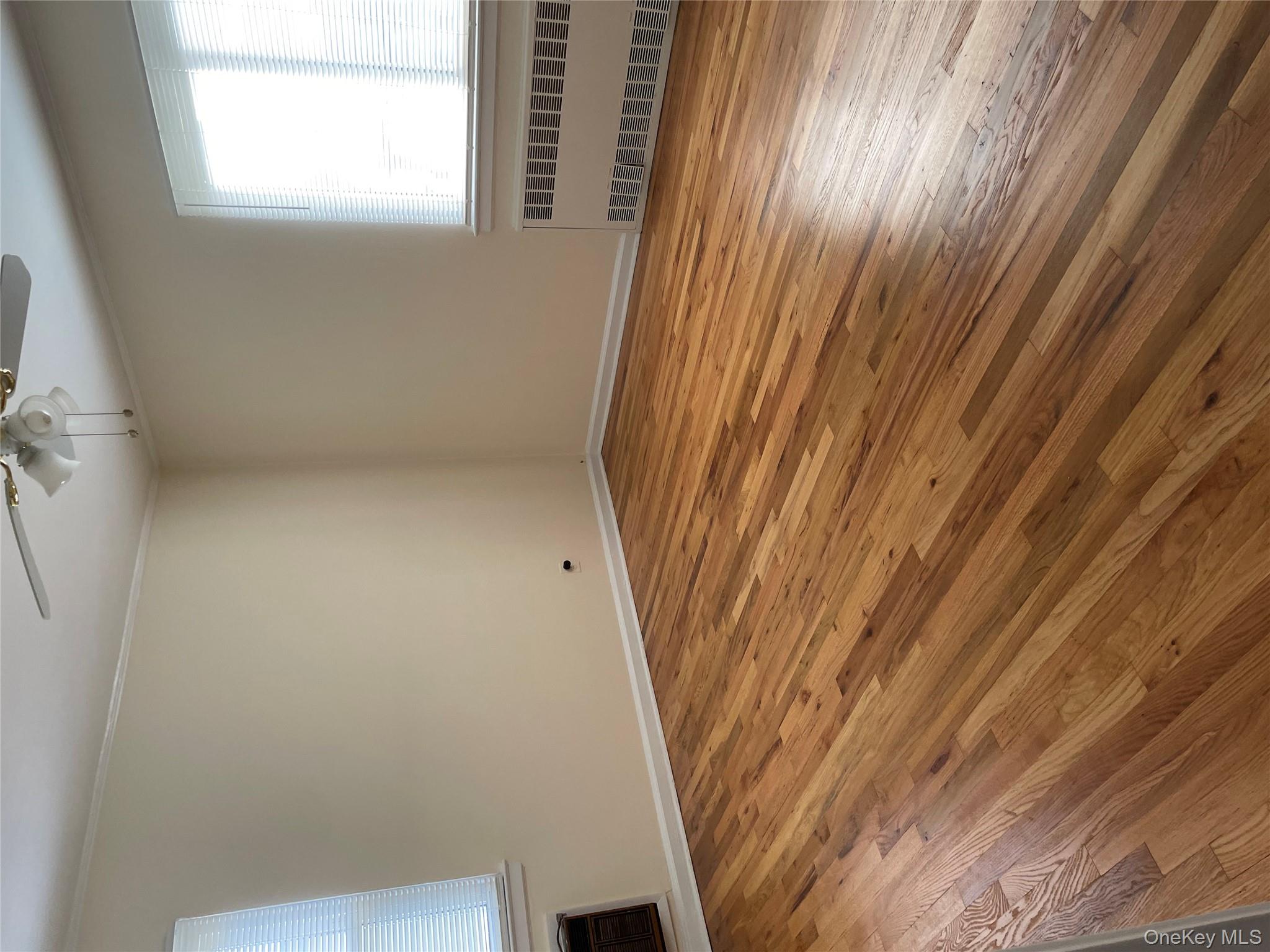 #11 photo, 4815 203rd Street, Oakland Gardens , NY 11364