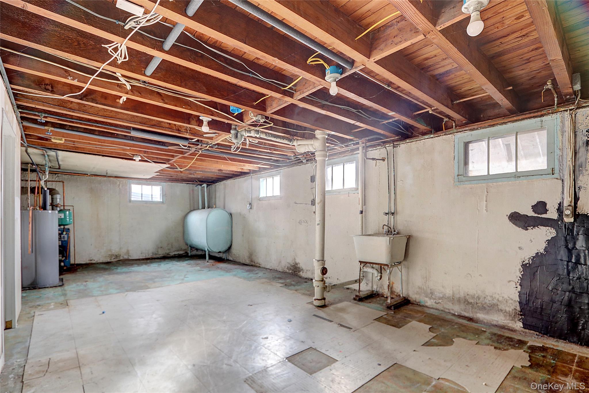 #14 photo, 236 Boundary Avenue, Massapequa , NY 11758