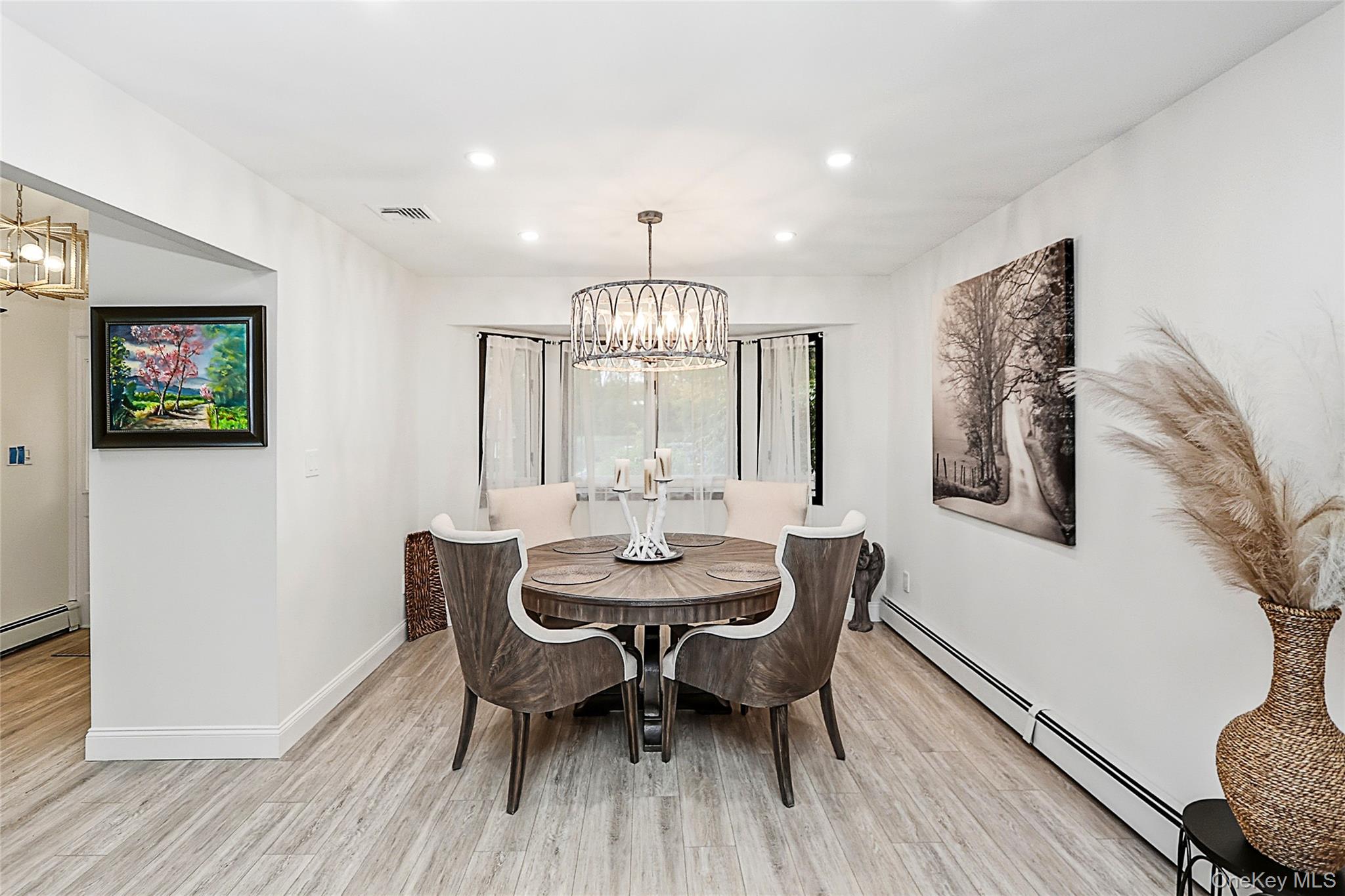 #10 photo, 5 Fieldway Court, Huntington , NY 11743