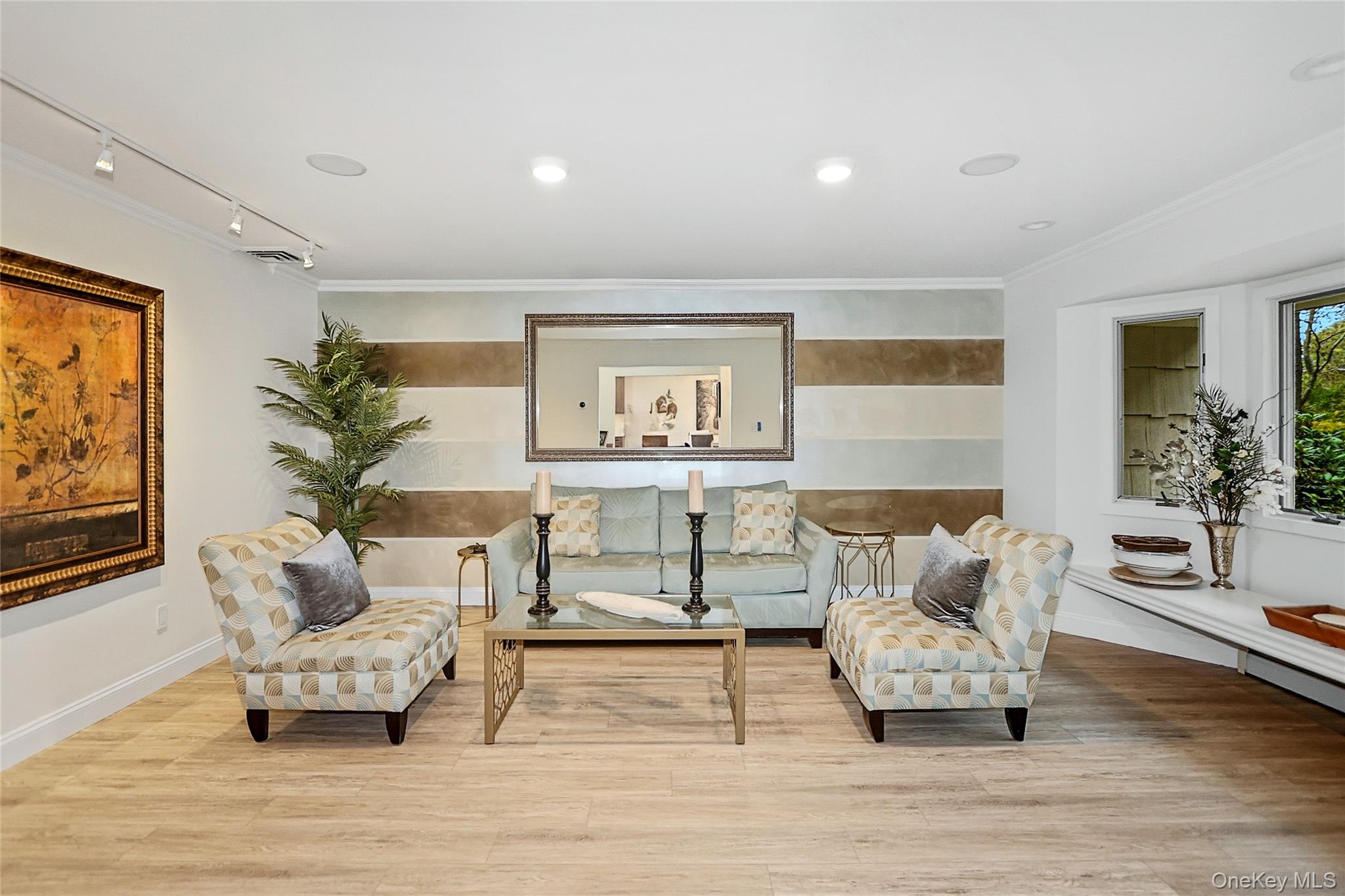 #5 photo, 5 Fieldway Court, Huntington , NY 11743