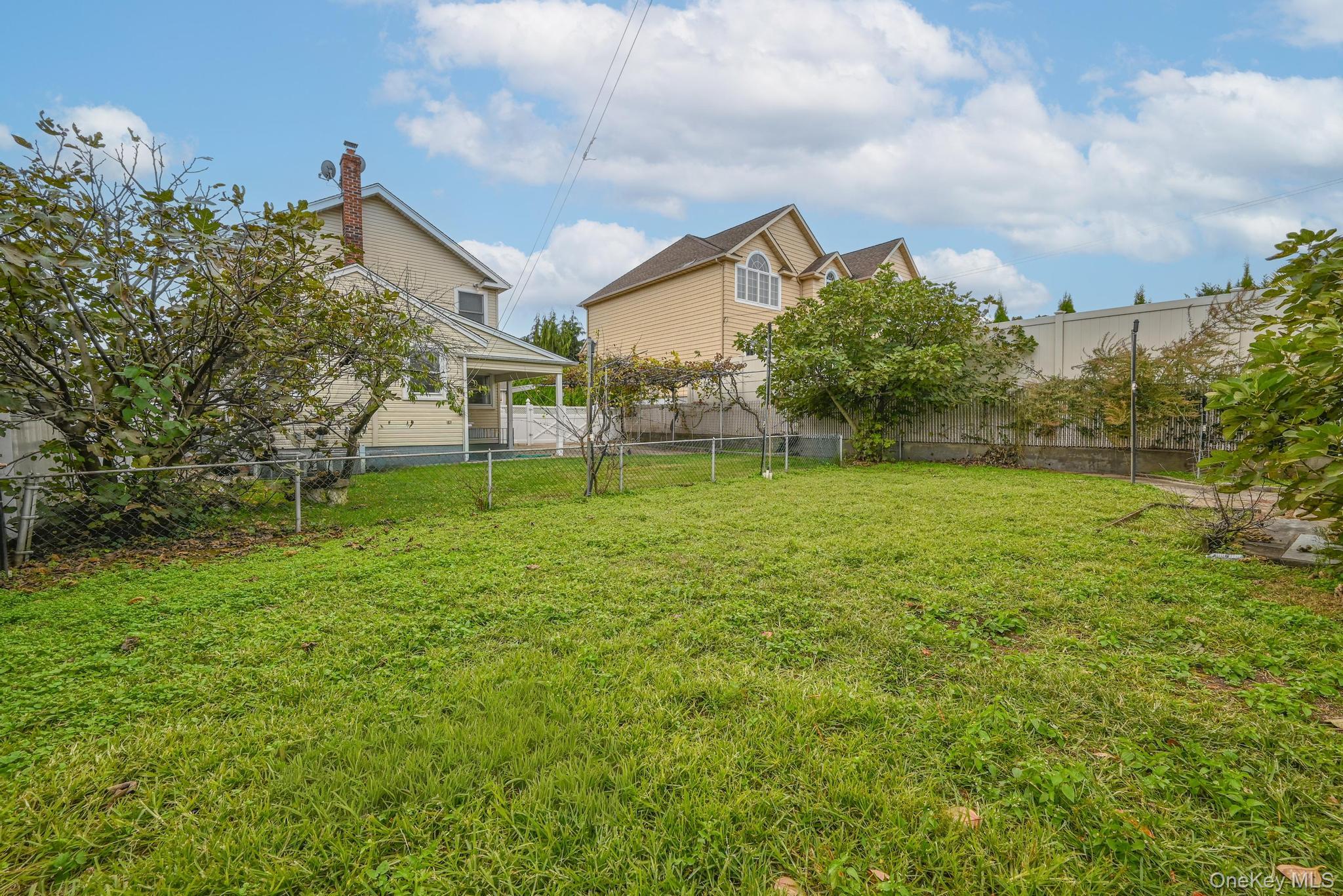 #17 photo, 850 First Avenue, Franklin Square , NY 11010