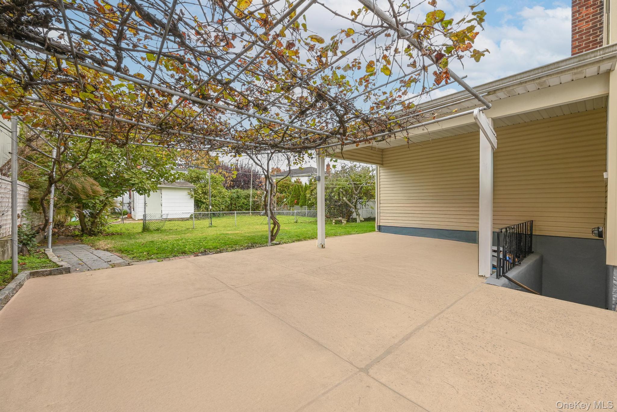 #18 photo, 850 First Avenue, Franklin Square , NY 11010