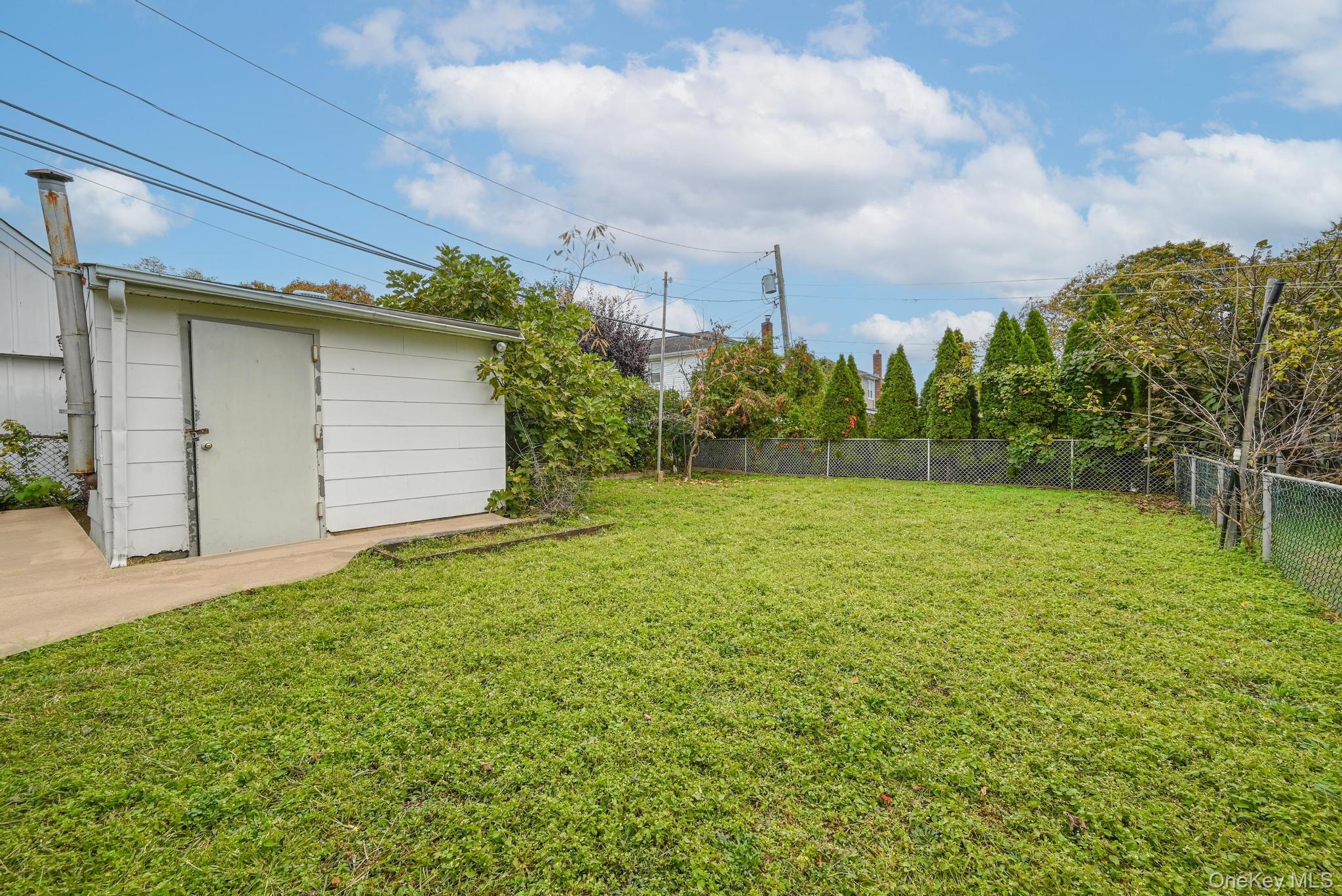 #19 photo, 850 First Avenue, Franklin Square , NY 11010