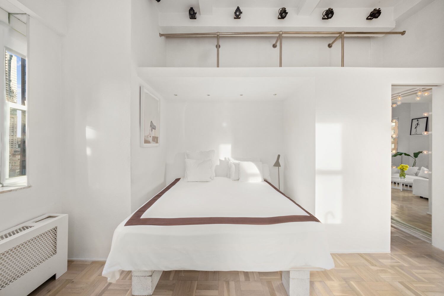 #12 photo, 400 E 52ND Street, Beekman , NY 10022