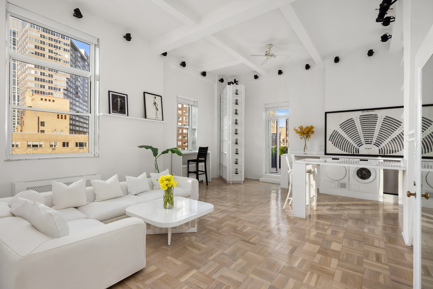 #3 photo, 400 E 52ND Street, Beekman , NY 10022