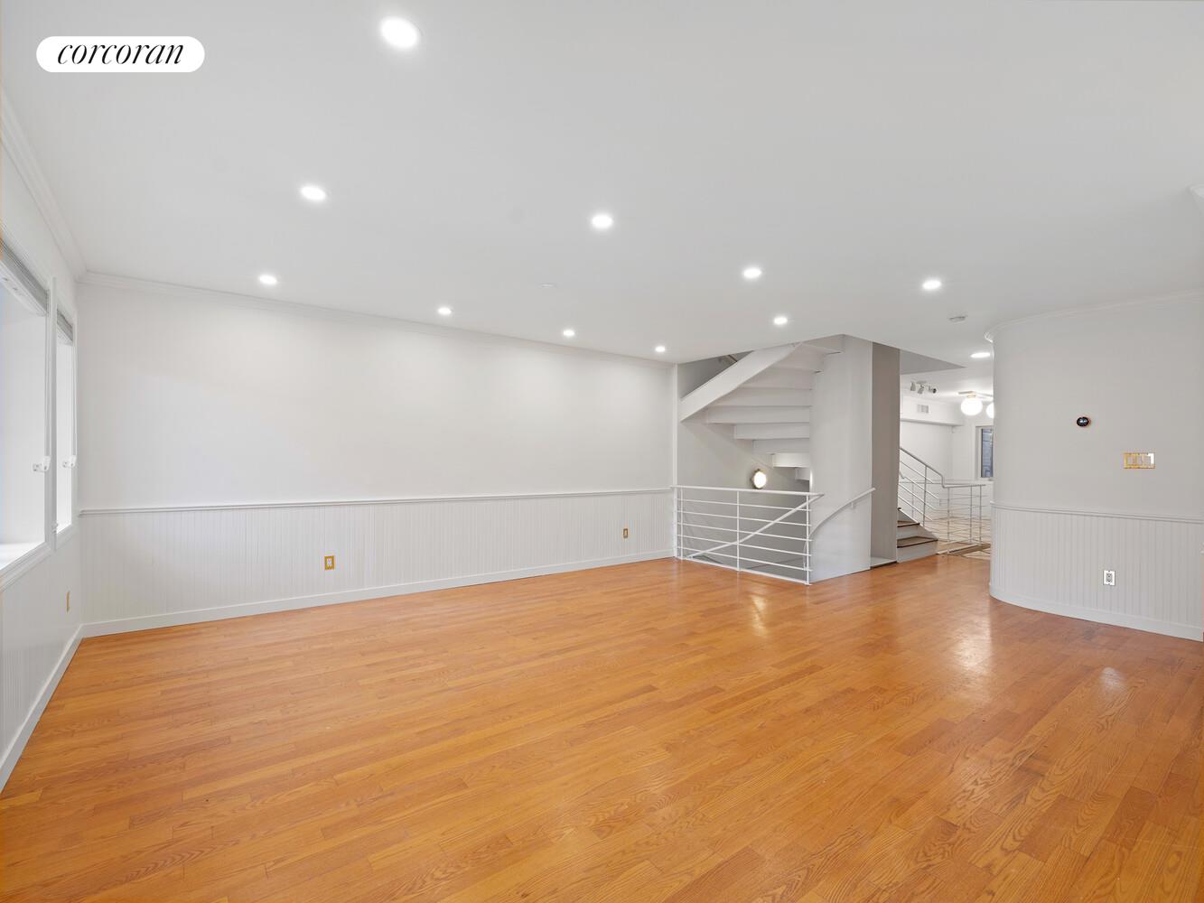 #16 photo, 230A 7TH Street, Gowanus , NY 11215