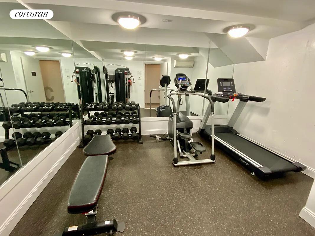 #10 photo, Brooklyn, Flatbush , NY 11226