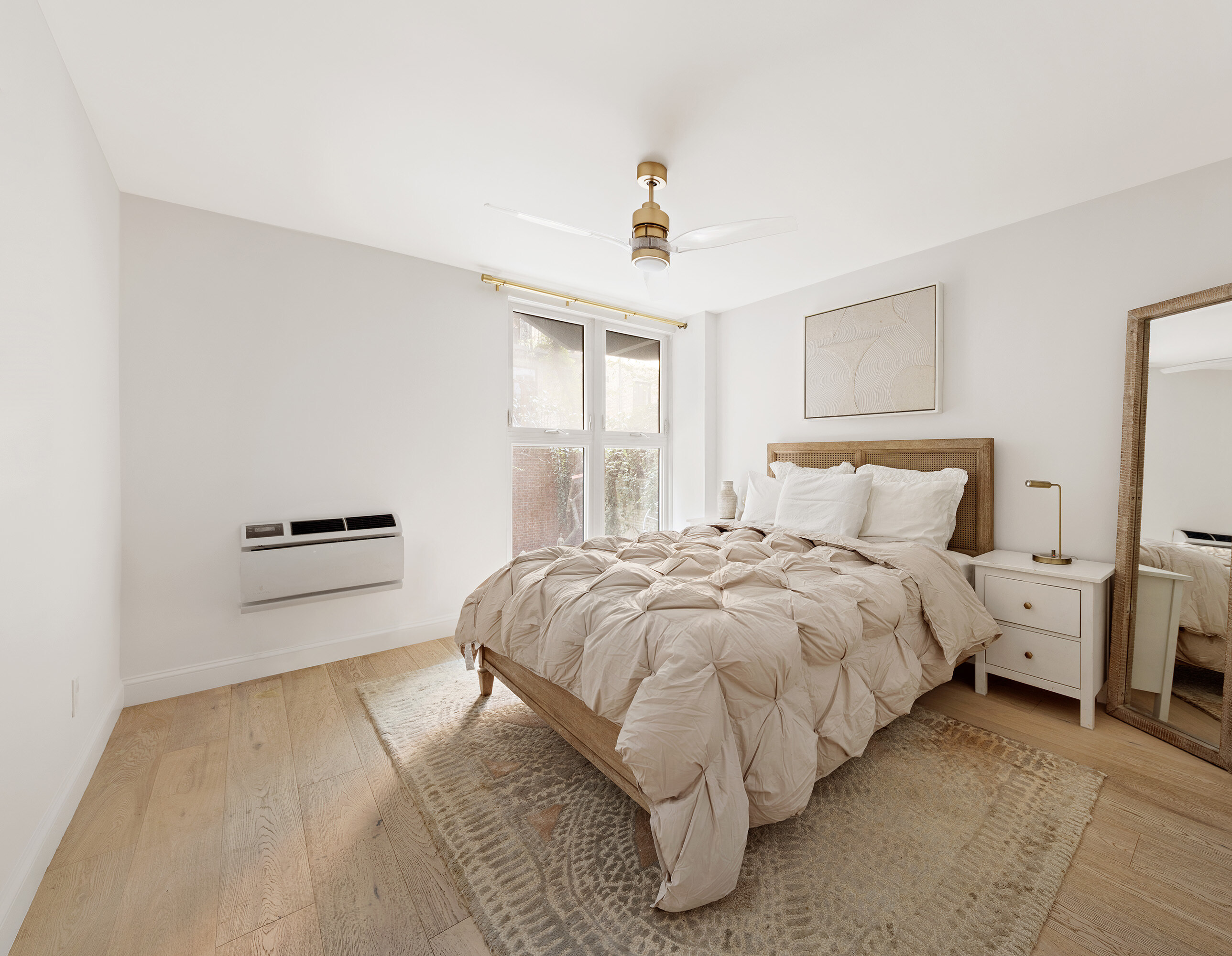 #8 photo, 435 E 86TH Street, Yorkville , NY 10028